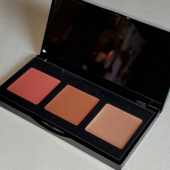 Laura Geller Other - 🧚‍♀️3/30🧚‍♀️Laura Geller Multitasking Palette